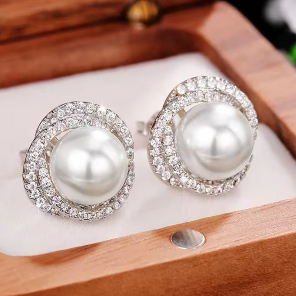 *NEW* Pearl Gold CZ Earrings
